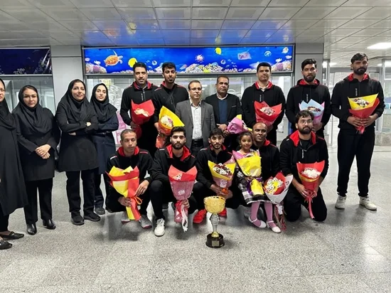 کسب مقام نایب قهرمانی تیم والیبال دانشگاه علوم پزشکی هرمزگان در المپیاد ورزشی کارکنان وزارت بهداشت