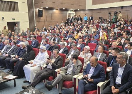 آغاز دومین کنفرانس بین‌المللی اقتصاد دریا پایه با حضور مقامات بین‌المللی در هرمزگان