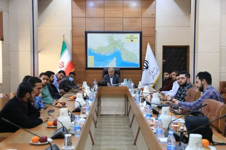 استاندارهرمزگان،دانشجویان رابه نقشآفرینی وپژوهش دراقتصاد دریاپایه فراخواند