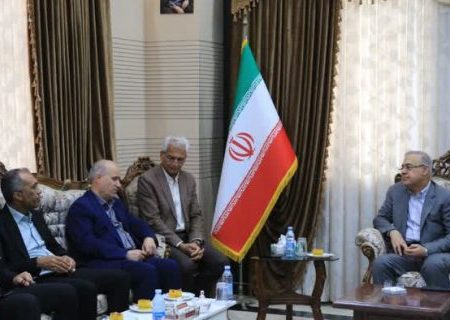 بندرعباس می‌تواند مرکز فوتبال ساحلی کشور باشد