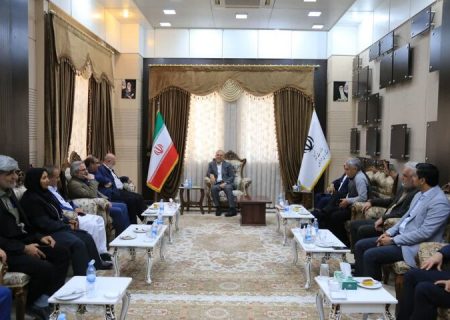 تاکیداستاندارهرمزگان برلزوم افزایش ظرفیت اقامتگاهی کارگران فصلی دربندرعباس