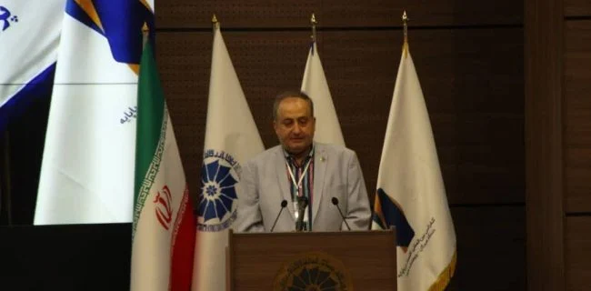هم صدایی بخش خصوصی و دولتی در کنفرانس اقتصاد دریا پایه/ اقتصاد دریاپایه؛ پلی میان ظرفیتها و سرمایهگذاری