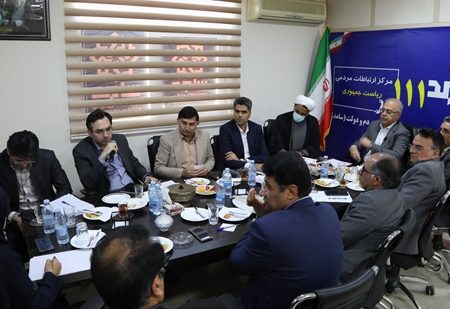 پاسخگویی مسئولان ارشد دانشگاه علوم پزشکی هرمزگان به مشکلات مردمی در برنامه سامد