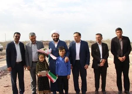 اخذ سند مالکیت اردوگاه دانش آموزی ۳ هکتاری جزیره هرمز بعد از ۳ سال پیگیری/ تکمیل و بازگشایی اولین اردوگاه دانش‌آموزی ساحلی استان در آینده ای نزدیک