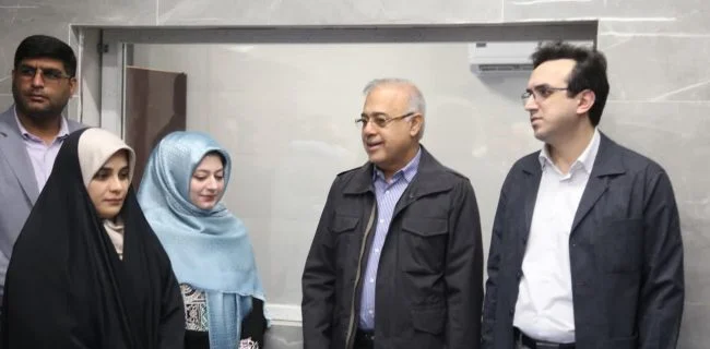 تحول در حوزه سلامت هرمزگان؛ افتتاح دستگاه پت سیتی اسکن پیشرفته/ آموزش پزشکان هرمزگان توسط متخصصان سوئیسی+فیلم
