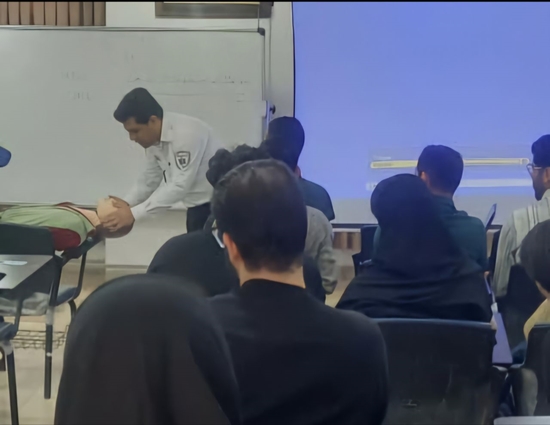 جلسه آموزشی احیاء پایه و اقدامات پس از سوانح و حوادث ترافیکی