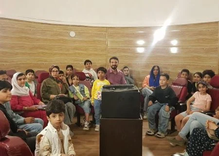 رصد ماه ۹۶ درصدی آسمان شب بندرعباس