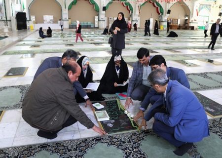 غبارروبی و عطر افشانی مزار شهدا در بندرعباس
