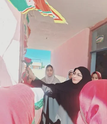 مراسم نمادین استانی نواختن زنگ انقلاب در مدارس هرمزگان برگزارشد