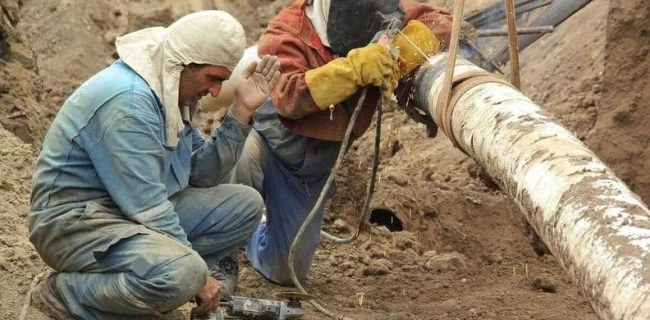 اتصال دومین نیروگاه بزرگ بندرعباس به خط لوله انتقال فرآوردههای نفتی