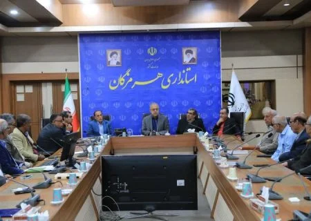 ایثارگران و رزمندگان باید در دوران حیاتشان مورد تکریم قرار گیرند