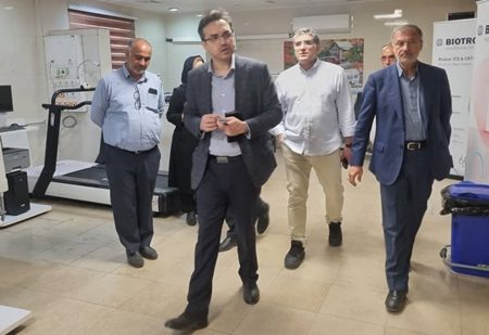 بازدید مسئولان از بیمارستان شهید محمدی
