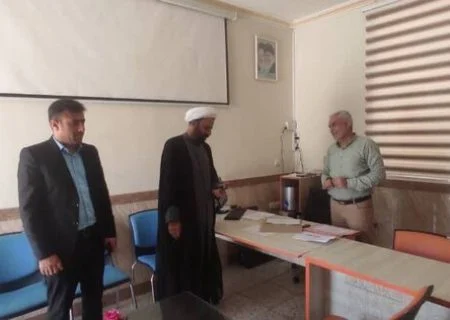 بازدیدسرزده مدیرکل بازرسی استانداری هرمزگان از دستگاه‌های خدمات‌رسان نوروزی