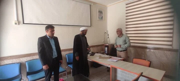 بازدیدسرزده مدیرکل بازرسی استانداری هرمزگان از دستگاههای خدماترسان نوروزی