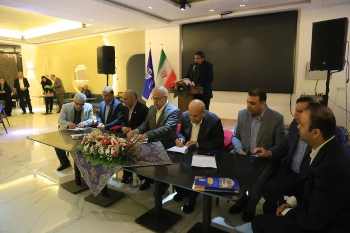 دعوت استاندارهرمزگان از فعالان بندری برای مشارکت در نهضت توسعه عدالت آموزشی