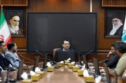 دیدار مدیرعامل سازمان منطقه آزاد کیش با نمایندگان تاکسی داران جزیره