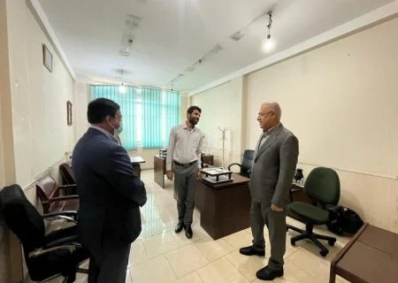 بازدید سرزده و نوروزی استاندار هرمزگان از فرمانداری بندرعباس