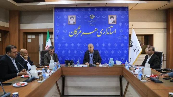 حرکت جهادی مدرسهسازی در هرمزگان با مشارکت صنایع و خیرین ادامه دارد