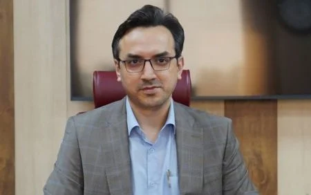 خرید ۴ دستگاه آمبولانس جدید دیگر برای ۴ شهرستان استان