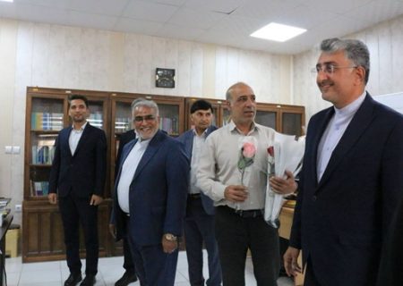 دیدار صمیمانه شهردار، رئیس و اعضای شورای شهر بندرعباس با معاون بهداشتی دانشگاه علوم پزشکی هرمزگان