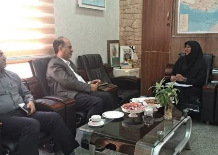 دیدار و گفتگو دستیار ارشد استاندار هرمزگان با مدیر کل کانون استان