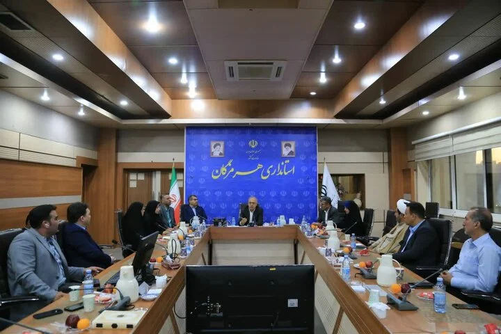 هرمزگان، ایران کوچک