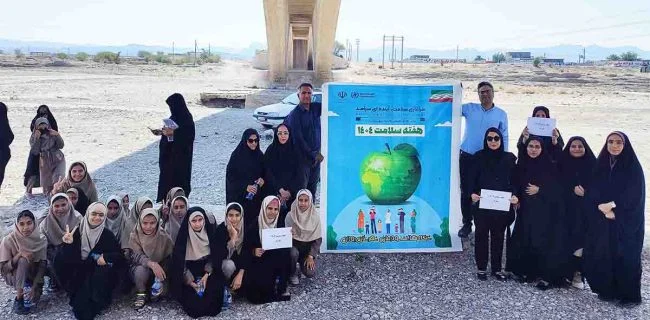 پاکسازی ساحل رودخانه آبنما شهرستان رودان