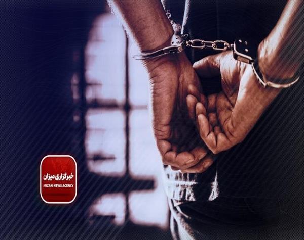 یکی از سرکردگان قاچاق سوخت در استان هرمزگان دستگیر شد/ ضبط ۷ فروند لنج باری، ۳۰ دستگاه خودرو و چندین هکتار زمین از متهم
