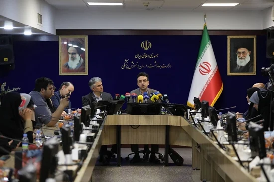 ارائه جزئیات تازه از رسیدگی به مصدومان حادثه اسکله شهید رجایی توسط رئیس دانشگاه علوم پزشکی هرمزگان/ در خدمت‌رسانی به مصدومان هیچ کمبودی نداشتیم