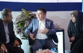 بازدید نمایندگان مجلس از غرفه شرکت پالایش نفت بندرعباس در نمایشگاه بین‌المللی نفت، گاز و پتروشیمی