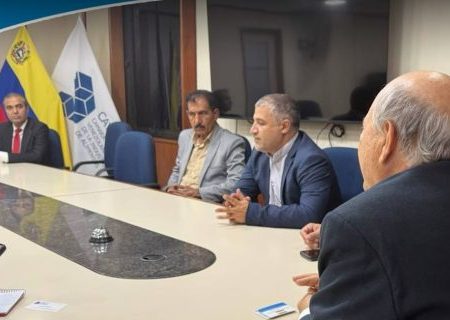 برگزاری نشست رئیس اتاق ملی صنایع غذایی ونزوئلا با هیأت تجاری اتاق بازرگانی هرمزگان