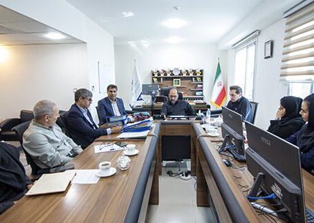 تشکیل جلسه کمیته درآمد اداره کل راه و شهرسازی هرمزگان