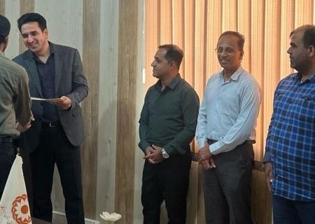 تقدیر از روانشناسان به مناسبت روز جهانی روانشناس در بندر خمیر