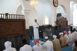 توسعه زیرساخت‌ها و رفاه بومیان در اولویت سازمان منطقه آزادکیش