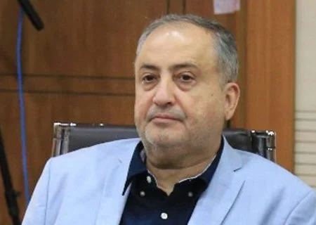رئیس اتاق بازرگانی هرمزگان در دیدار با معاون اول رئیس‌جمهور خواستار رسیدگی فوری به مشکلات بندر شهید رجایی شد