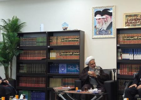 نشست بهزیستی با امام جمعه بندرعباس؛ وعده مسکن و اشتغال