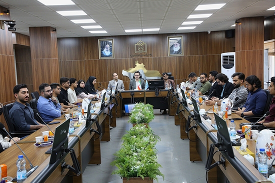 نشست شورای صنفی دانشجویان با رئیس دانشگاه علوم پزشکی هرمزگان برگزار شد
