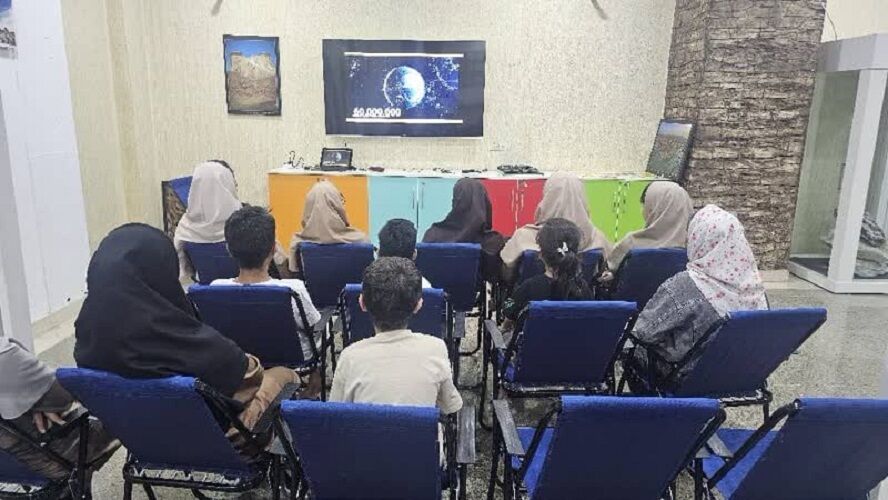 نشست علمی زمین سیاره ای که ما در آن زندگی می‌کنیم
