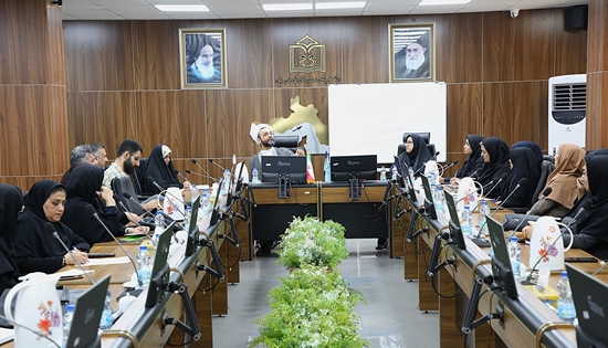 کارگاه آموزشی «معنا و راهکار خانواده موفق» در دانشگاه علوم پزشکی هرمزگان برگزار شد