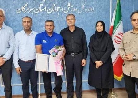 آئین تجلیل از قهرمان قایقرانی آسیا