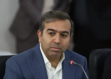 تأکید بر اصلاح ساختاری در فرآیند تعیین‌تکلیف کالاهای بندر شهید رجایی/ اصلاحات فراقوه‌ای، کلید حل چالش‌های مزمن در بنادر کشور