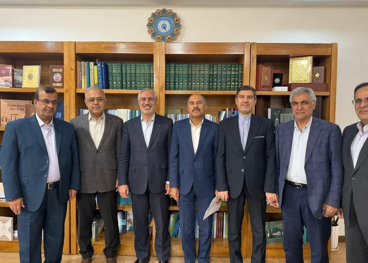 تلاش استاندار هرمزگان برای جذب اعتبارات ملی