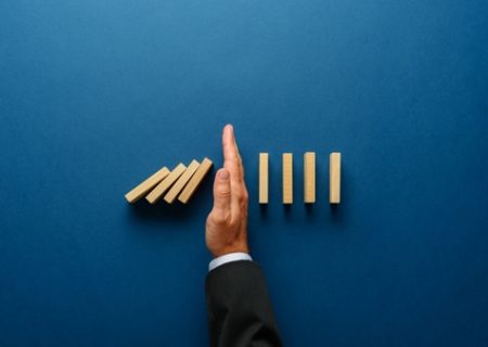 دومین جلسه کمیته بحران دانشگاه علوم پزشکی هرمزگان برگزار شد/ آماده‌باش کامل مراکز درمانی در پی تهدیدات منطقه‌ای