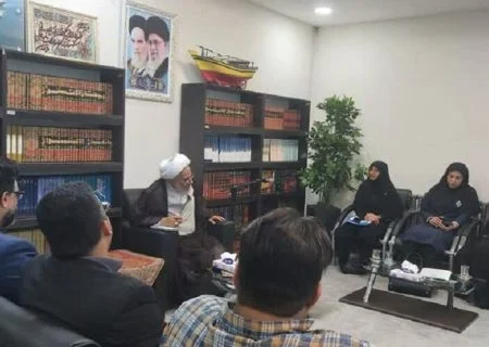 دیدار مدیرکل، معاونین و مسئولین کانون پرورش فکری کودکان و نوجوانان هرمزگان با امام جمعه بندرعباس
