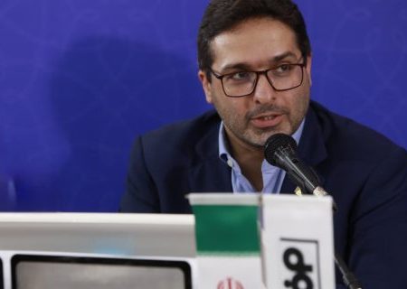 رونمایی از سه استراتژی کلیدی فولاد هرمزگان در سال ۱۴۰۴/اوراق کالایی؛ پُل سرمایه‌گذاری بدون وام بانکی