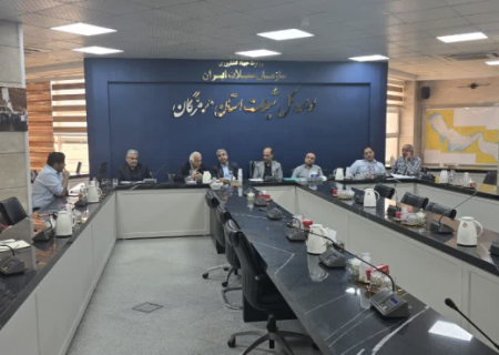 نشست بررسی تفاهم‌نامه همکاری سازمان شیلات ایران با اتاق بازرگانی هرمزگان، نظام مهندسی کشاورزی ومنابع طبیعی و اتحادیه تولیدکنندگان و صادرکنندگان آبزیان بمنظور شتاب‌دهی در توسعه فعالیت‌های شیلاتی