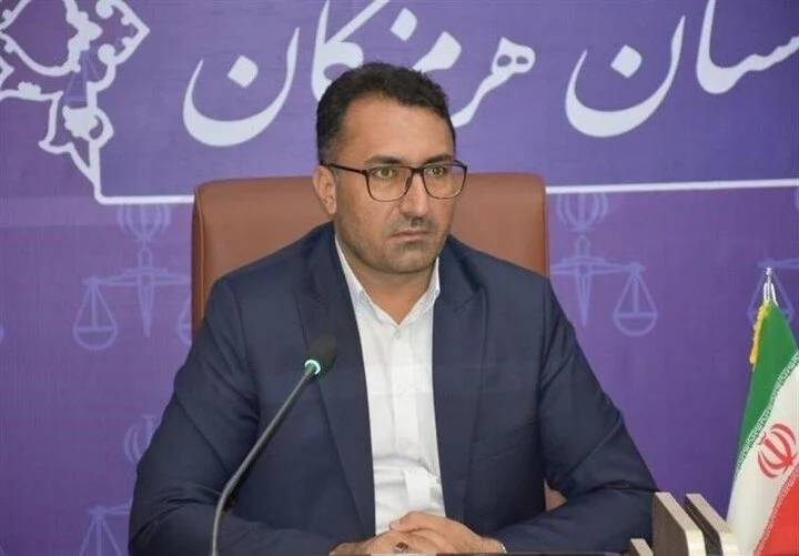 محکومیت قطعی سرشبکه قاچاق سوخت در میناب به پرداخت ۱۲ هزار و ۳۳۷ میلیارد ریال