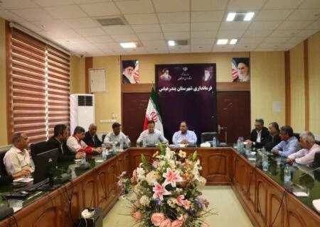 دستور آماده‌باش دستگاه‌های اجرایی بندرعباس برای پاسخ سریع به بحران‌ها